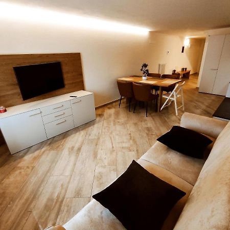 Big House, Rent In Mountain, 55 Min From Verona Боско-Кьезануова Экстерьер фото