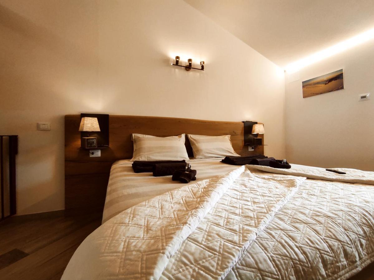 Big House, Rent In Mountain, 55 Min From Verona Боско-Кьезануова Экстерьер фото