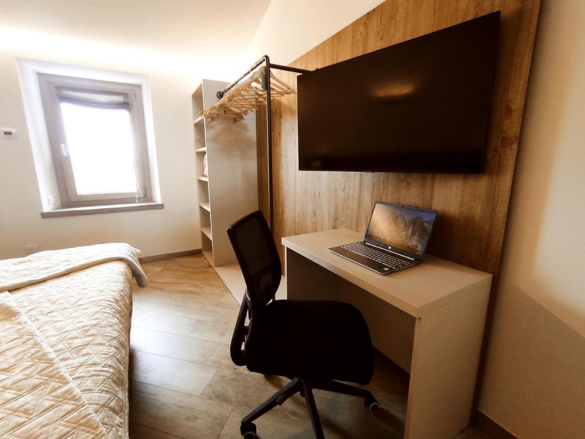Big House, Rent In Mountain, 55 Min From Verona Боско-Кьезануова Экстерьер фото